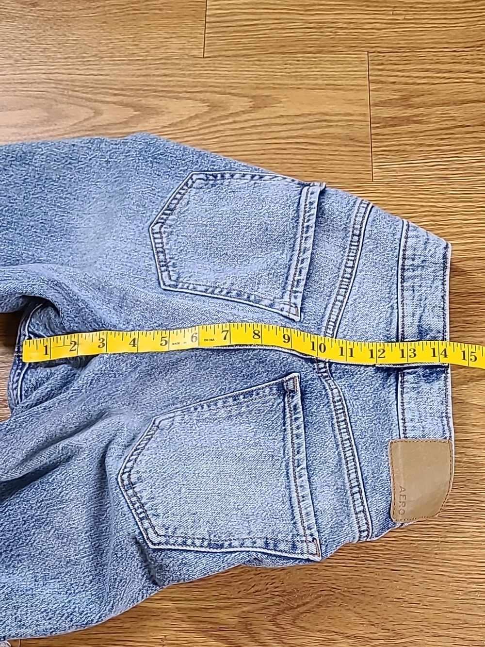 Aeropostale High Rise Flare Pre-owned Distroyed Stone Wash Womens Jeans 4x30 - Picture 3 of 8